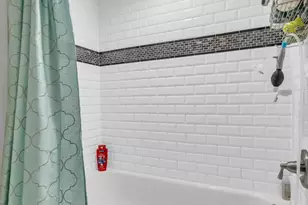 757 NE Eastlake St, Port Saint Lucie, FL 34983 - Photo 32