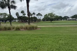 9 Windsor Ln, Boynton Beach, FL 33436 - Photo 4