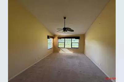 9 Windsor Lane, Boynton Beach, FL 33436 - Photo 12