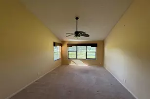 9 Windsor Ln, Boynton Beach, FL 33436 - Photo 12