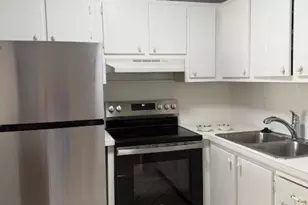 3320 Lake Osborne Dr, Lake Worth Beach, FL 33461 - Photo 4