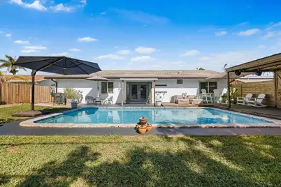 8610 NW 46th Street, Lauderhill, FL 33351 - Photo 6