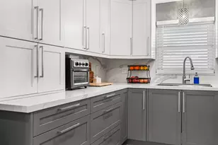 8610 NW 46th St, Lauderhill, FL 33351 - Photo 66