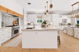 2560 Estates Dr, North Palm Beach, FL 33410 - Photo 10