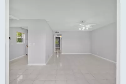 49 Hastings #D, West Palm Beach, FL 33417 - Photo 6