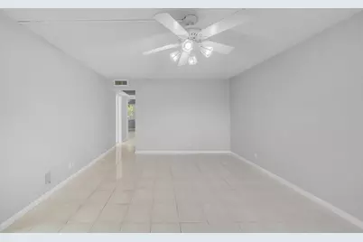 49 Hastings #D, West Palm Beach, FL 33417 - Photo 14