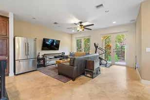 218 N Palmway, Lake Worth Beach, FL 33460 - Photo 12