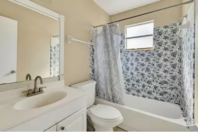 184 Greentree Circle, Jupiter, FL 33458 - Photo 12