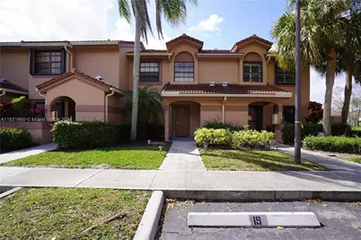 10630 NW 14th Street #118, Plantation, FL 33322 - Photo 2