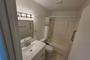 4041 NW Cinnamon Tree Cir, Jensen Beach, FL 34957 - Photo 14