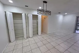 4041 NW Cinnamon Tree Cir, Jensen Beach, FL 34957 - Photo 10