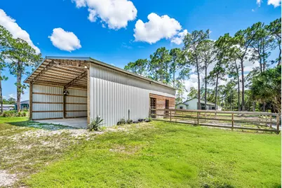 16105 Temple Boulevard, The Acreage, FL 33470 - Photo 24