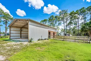16105 Temple Blvd, The Acreage, FL 33470 - Photo 24