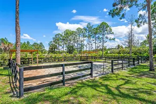 16105 Temple Blvd, The Acreage, FL 33470 - Photo 20