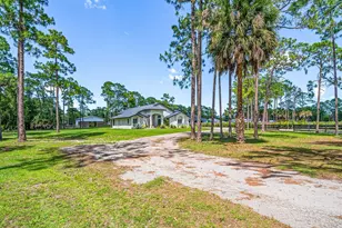 16105 Temple Blvd, The Acreage, FL 33470 - Photo 8