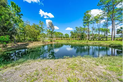 16105 Temple Boulevard, The Acreage, FL 33470 - Photo 30