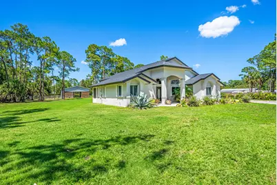 16105 Temple Boulevard, The Acreage, FL 33470 - Photo 14