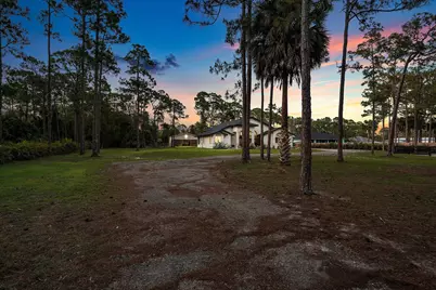 16105 Temple Boulevard, The Acreage, FL 33470 - Photo 62