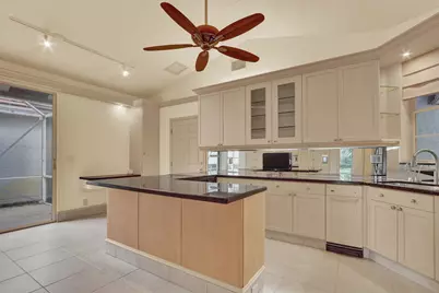 12751 Touchstone Place, Palm Beach Gardens, FL 33418 - Photo 12
