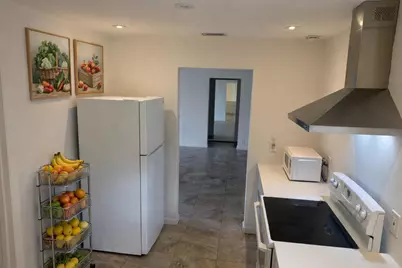 100 NW 27th Street, Pompano Beach, FL 33064 - Photo 12