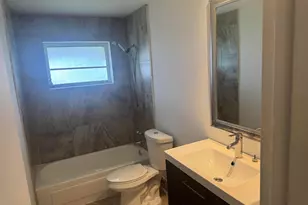 100 NW 27th St, Pompano Beach, FL 33064 - Photo 20