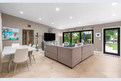 2829 NE 17th Avenue, Wilton Manors, FL 33334 - Photo 6