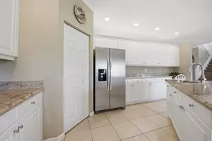 2462 Westmont Pl, Royal Palm Beach, FL 33411 - Photo 8