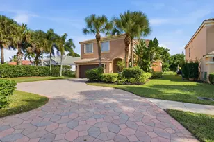 2462 Westmont Pl, Royal Palm Beach, FL 33411 - Photo 30