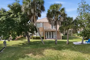 2462 Westmont Pl, Royal Palm Beach, FL 33411 - Photo 46