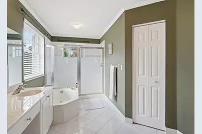 2462 Westmont Place, Royal Palm Beach, FL 33411 - Photo 20