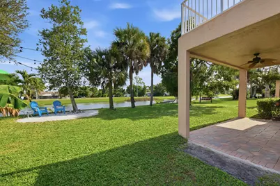 2462 Westmont Place, Royal Palm Beach, FL 33411 - Photo 38