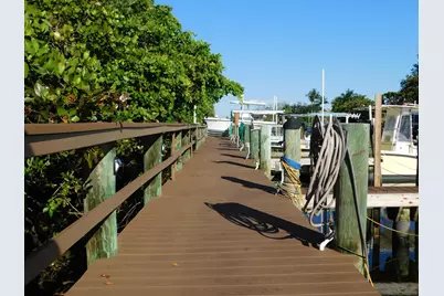 735 Hummingbird Way #202, North Palm Beach, FL 33408 - Photo 12