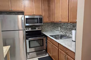 190 Easthampton H, West Palm Beach, FL 33417 - Photo 8