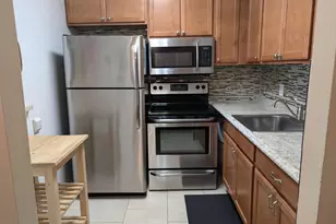 190 Easthampton H, West Palm Beach, FL 33417 - Photo 6