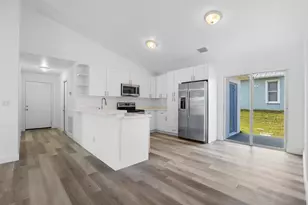 224 SW 16th Pl Pl SW, Vero Beach, FL 32962 - Photo 14