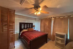 1094 Raintree Ln, Wellington, FL 33414 - Photo 18