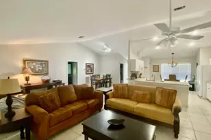 1094 Raintree Ln, Wellington, FL 33414 - Photo 14