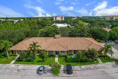 1405 SE Goldtree Drive, Port Saint Lucie, FL 34952 - Photo 2