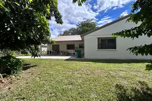 11641 SW 50th St, Cooper City, FL 33330 - Photo 2