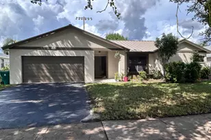 11641 SW 50th St, Cooper City, FL 33330 - Photo 1