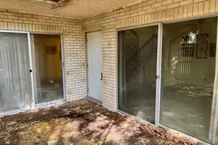 8201 SW 24th St, North Lauderdale, FL 33068 - Photo 2
