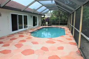 375 Sequoia Ln, Boca Raton, FL 33487 - Photo 22