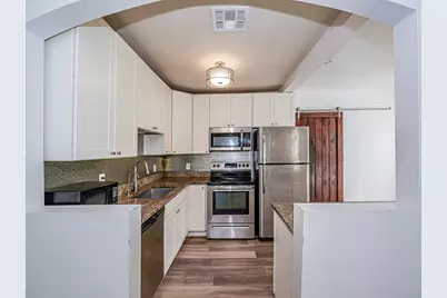 2021 Balboa Avenue, Vero Beach, FL 32960 - Photo 8