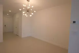 206 SE Woodbark St, Port Saint Lucie, FL 34984 - Photo 6