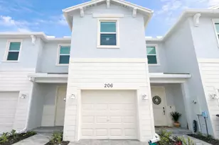206 SE Woodbark St, Port Saint Lucie, FL 34984 - Photo 1
