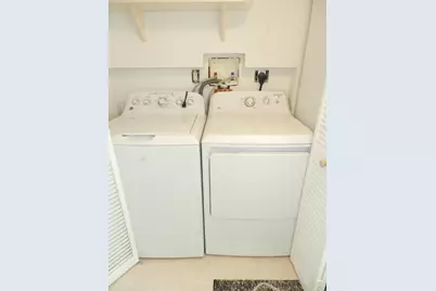 141 West Court, Royal Palm Beach, FL 33411 - Photo 10