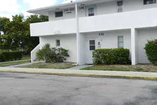 141 West Ct, Royal Palm Beach, FL 33411 - Photo 12