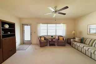 135 Easthampton, West Palm Beach, FL 33417 - Photo 4