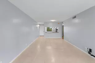12962 Briarlake Dr, Palm Beach Gardens, FL 33418 - Photo 6