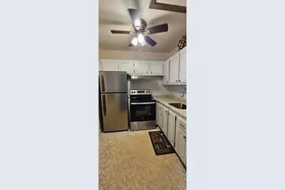 198 E Preston Way #198, Boca Raton, FL 33434 - Photo 8